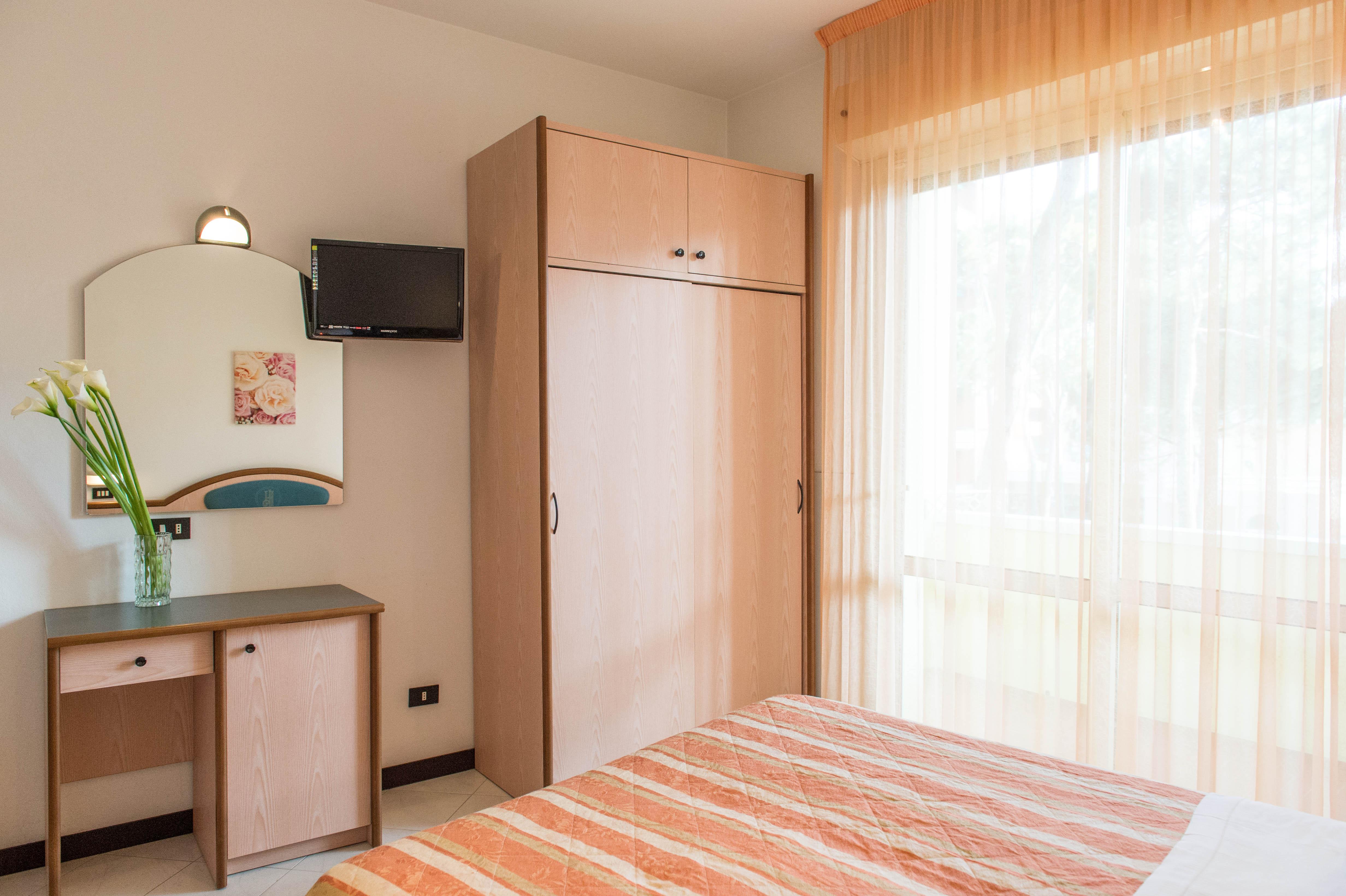 Hotel Luxor Milano Marittima Buitenkant foto