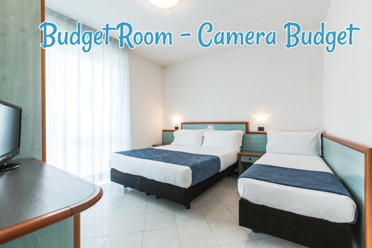 Hotel Luxor Milano Marittima Buitenkant foto