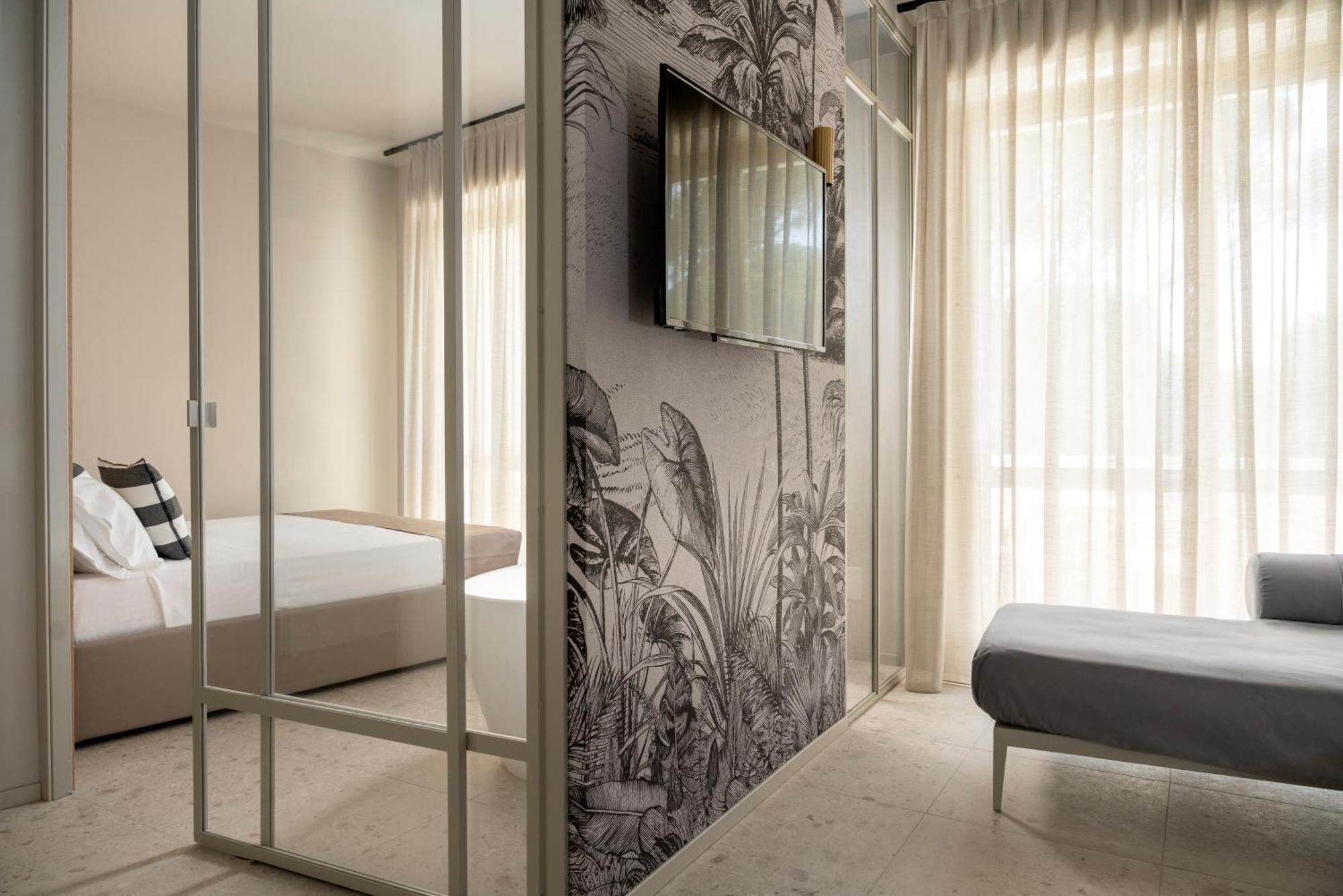 Hotel Luxor Milano Marittima Buitenkant foto